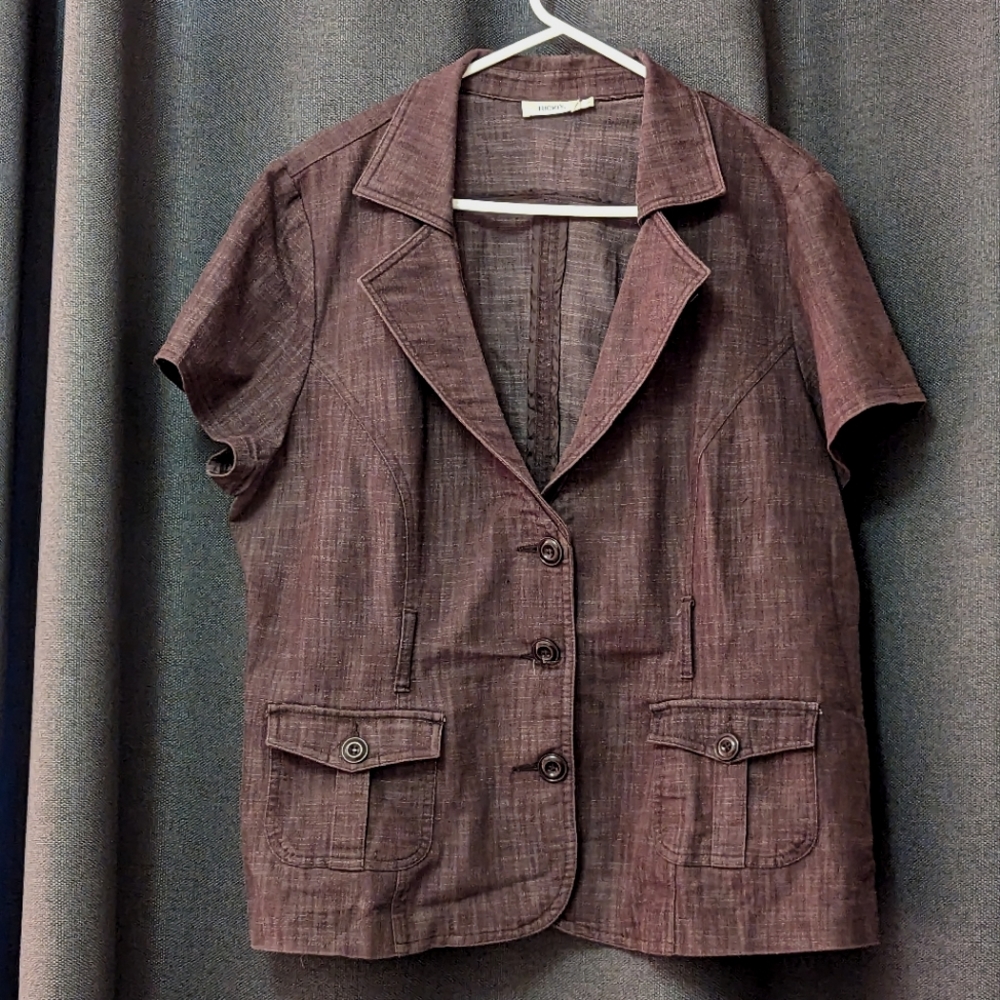 Reitmans short sleeve blazer